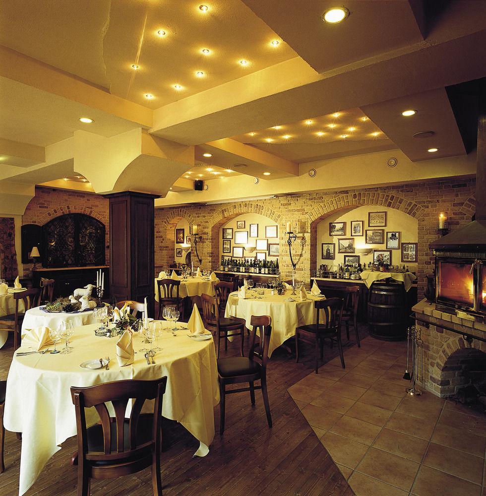 Hotel-Hofbraeu Am Stadtring Nordhorn Exterior photo